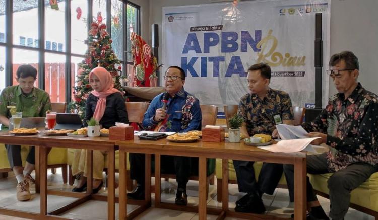 Ekspor CPO Dominasi Bea Keluar Penerimaan Negara di Riau Per November 2023