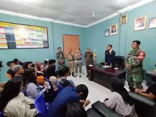 Tim Gabungan Jaring Pasangan Muda Mudi Tanpa Identitas