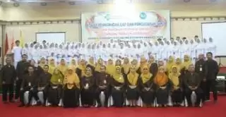 PT SAL Ukir Sejarah, Sekolahkan Suku Anak Dalam Sukses Jadi Perawat