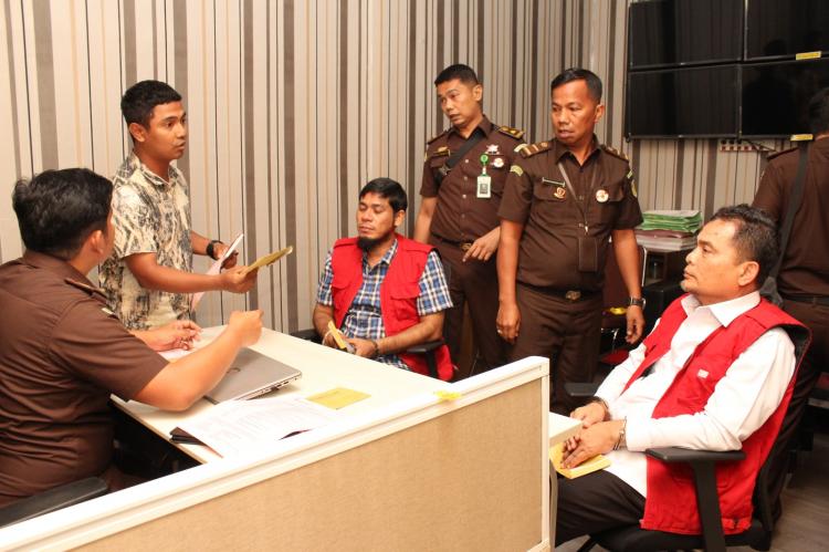 Kejati Sumut Tahan Kadis Kesehatan Sumut dan Rekanan, Kasus Korupsi APD Covid