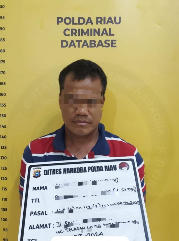Rumah Kontrakan di Panger Digerebek, Bandar Diringkus Bersama Puluhan Paket Narkoba