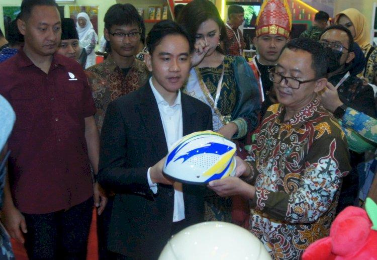 Wapres Terpilih Sambangi Booth, Helmi Muhansyah: Ini Ajang Kampanye Positif Sawit