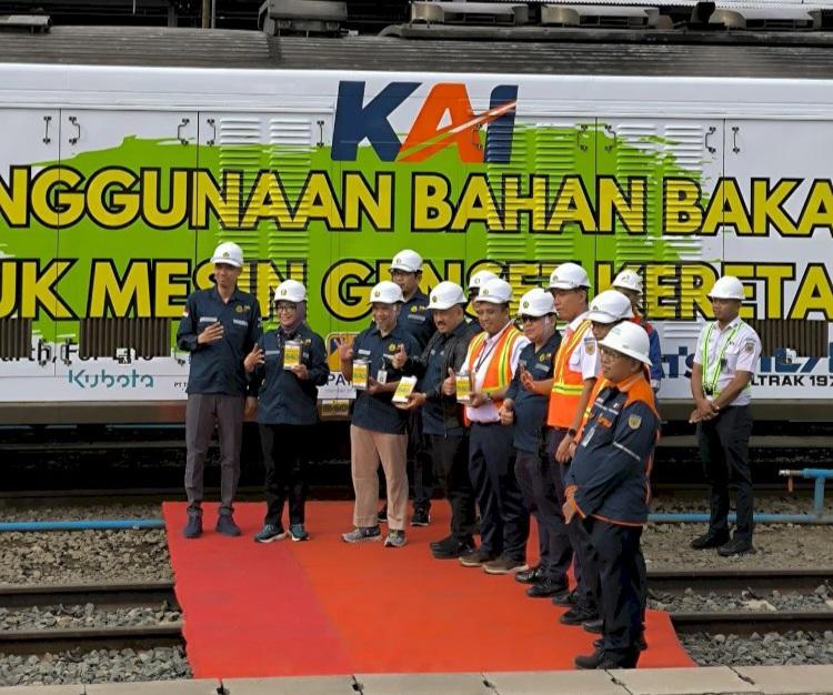 Wow! Kereta Api Mulai Gunakan Biodiesel B40 Campuran Misa dan Solar