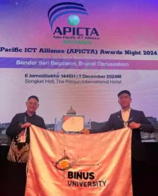 Mahasiswa School of Computer Science Binus University Raih Merit Award APICTA 2024