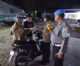 Polsek Rengat Barat Sasar Empat Target Saat Razia Lalu Lintas