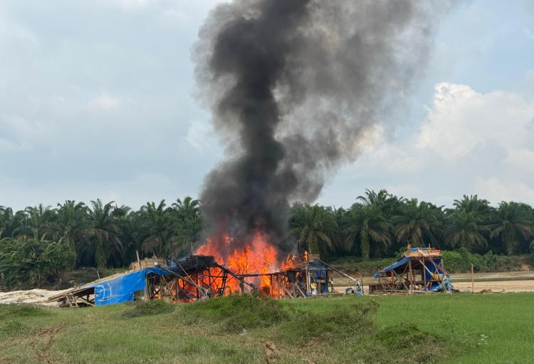 Total 114 Rakit 'PETI' Ilegal Sudah Ditindak Polres Kuansing