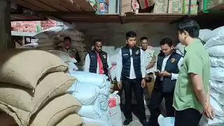 Jelang Ramadhan 1446 H, Polres Kepulauan Meranti dan Disperindag Blusukan ke Pasar