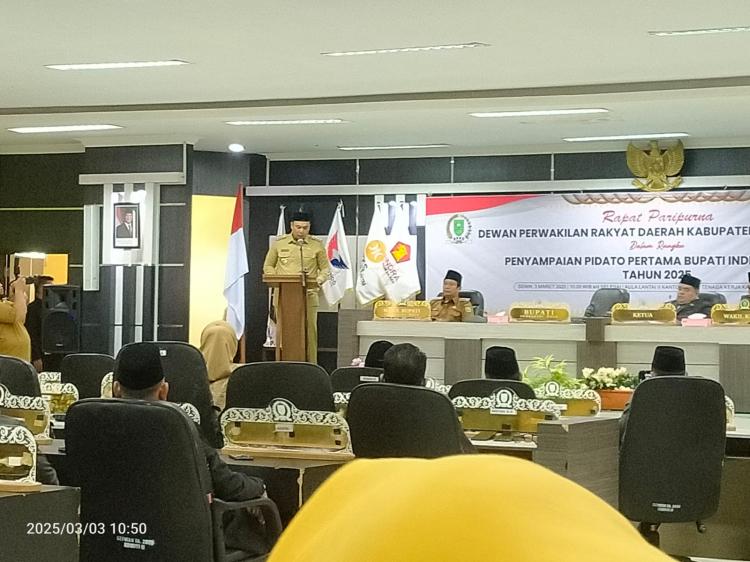 DPRD Rapat Paripurna, Bupati Inhu: 'Terima Kasih Rakyat'