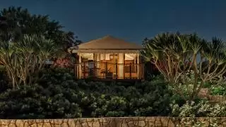 Resor-Eco Eksklusif Hadir di Nusa Penida: Cross Hotels dan Resorts Perkuat Portfolio di Indonesia