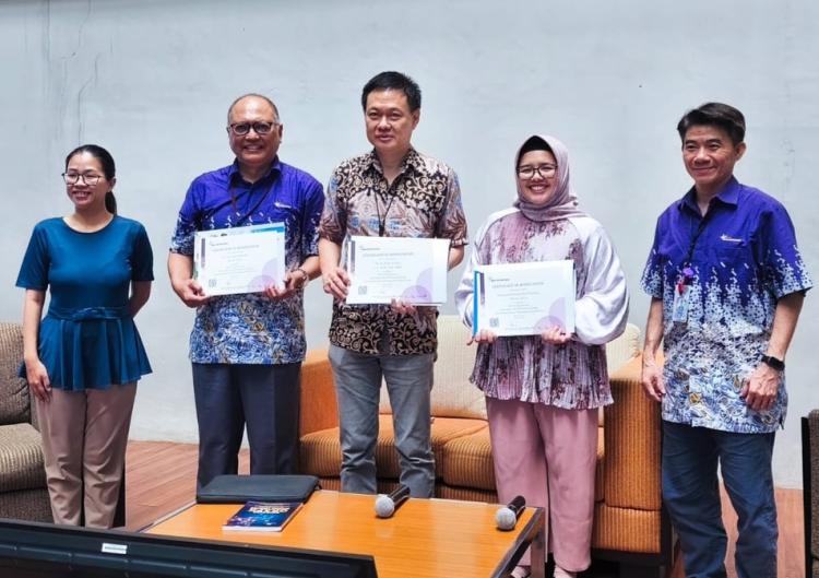 Terapkan AI dalam Data Kompleks pada Graph Machine Learning