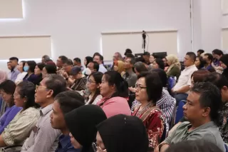 From Control to Connection: Parents Gathering Binus @Malang Bangun Sinergi Keluarga di Era Digital