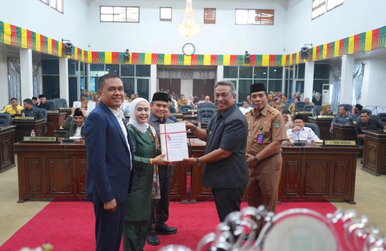 Bupati Rohul sampaikan Ranperda Pertangungjawaban Pelaksanaan APBD TA 2024