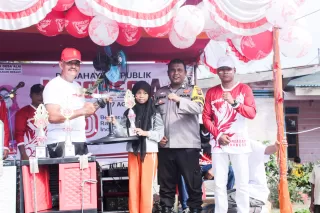 Sambut HUT RI ke 80 dan Hari Jadi Riau ke 68 Ribuan Warga Desa Alai Ikuti Jalan Santai