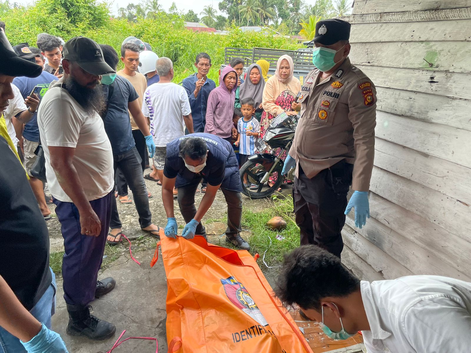 Pria 63 Tahun Ditemukan Tewas Gantung Diri di Bekas Gudang Bengkel Selatpanjang