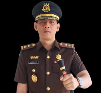 Dimutasi ke Kejari Lamongan, Ini Prestasi Winro