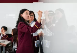 Bangun Karakter Global Siswa, Binus School Serpong Jadi Tuan Rumah Perdana Harvard WorldMUN 2026