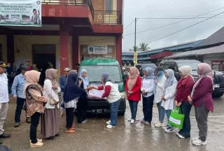 Lagi, Holding PTPN Melalui PTPN IV Regional 4 Turlap Bantu Korban Bencana Sumbar