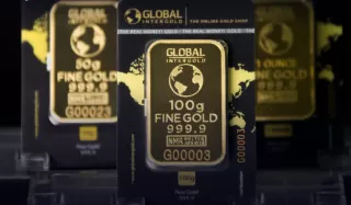 Tren Bullish Emas Menguat, Target Kenaikan Dekati Rekor Tertinggi