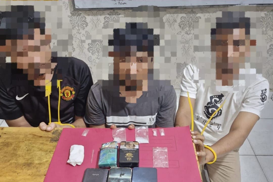 Diduga Terlibat Jaringan Sabu, Tiga Orang PPPK PW di Siak Diciduk Polisi