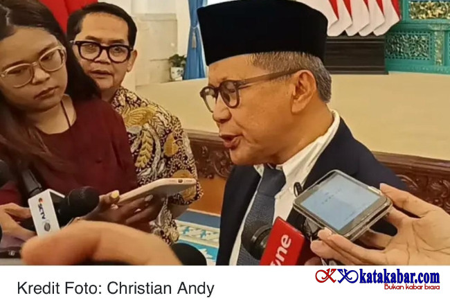 Rocky Gerung Dikecam Publik, Begini Pandangan Pengamat Soal Gelombang Kritik