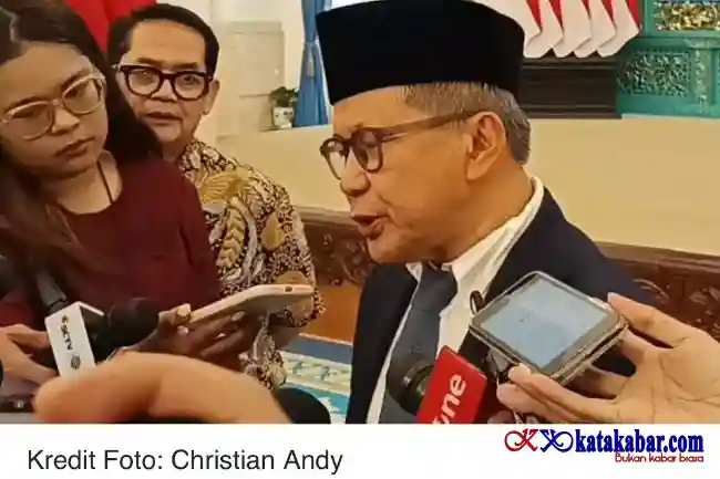Rocky Gerung Dikecam Publik, Begini Pandangan Pengamat Soal Gelombang Kritik