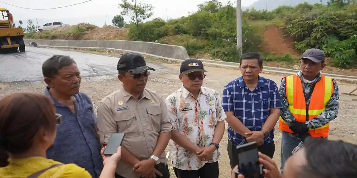 Jalan Sibodiala Direkonstruksi untuk Memperkuat Akses Wisata Danau Toba