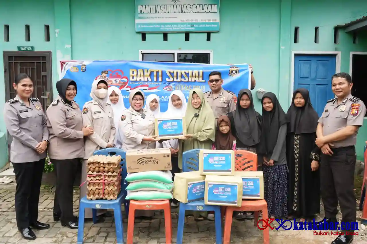 Peringatan HUT ke-75 Humas Polri, Bidhumas Polda Riau Gelar Baksos di Panti Asuhan