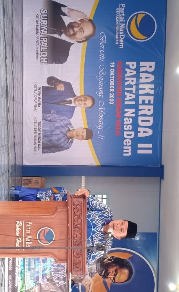 Tedy: Yang Tak Peduli Rakyat, Lawan!