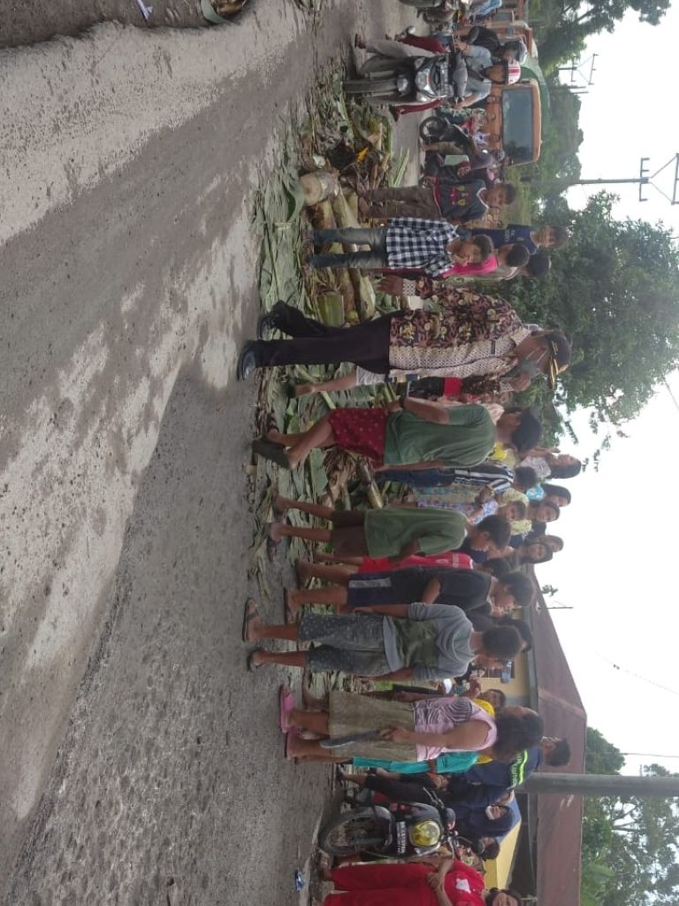 Sepuluh Tahun Jalan Dibiarkan Rusak dan Makan Korban