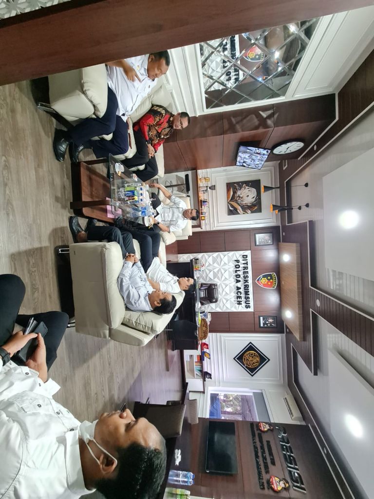 Legiman Pranata Korban Kezoliman Bupati Aceh Selatan Memohon Keadilan Kepada Presiden RI Jokowi Melalui KSP Moeldoko