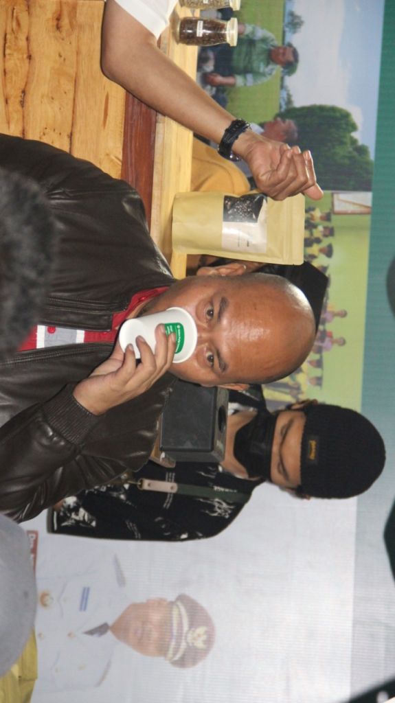 Bupati Ubah  Hiburan Rakyat  Jadi Kegiatan Sosial