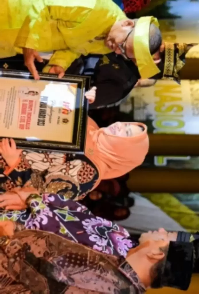 Terima Anugerah di Puncak HPN 2023, Ini Kata Bupati Bengkalis